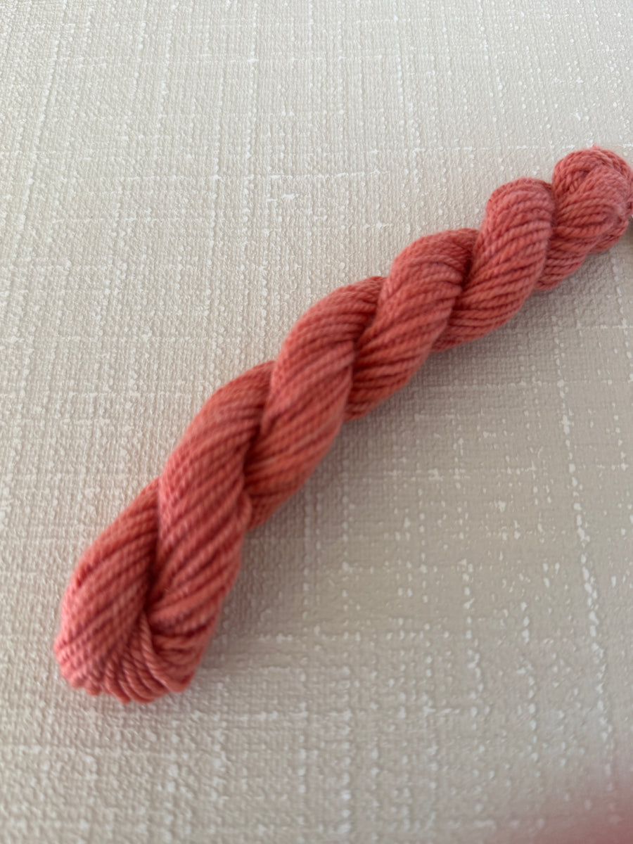 Hibiscus Dark Dinky Dyes Jumbuck 1102-D