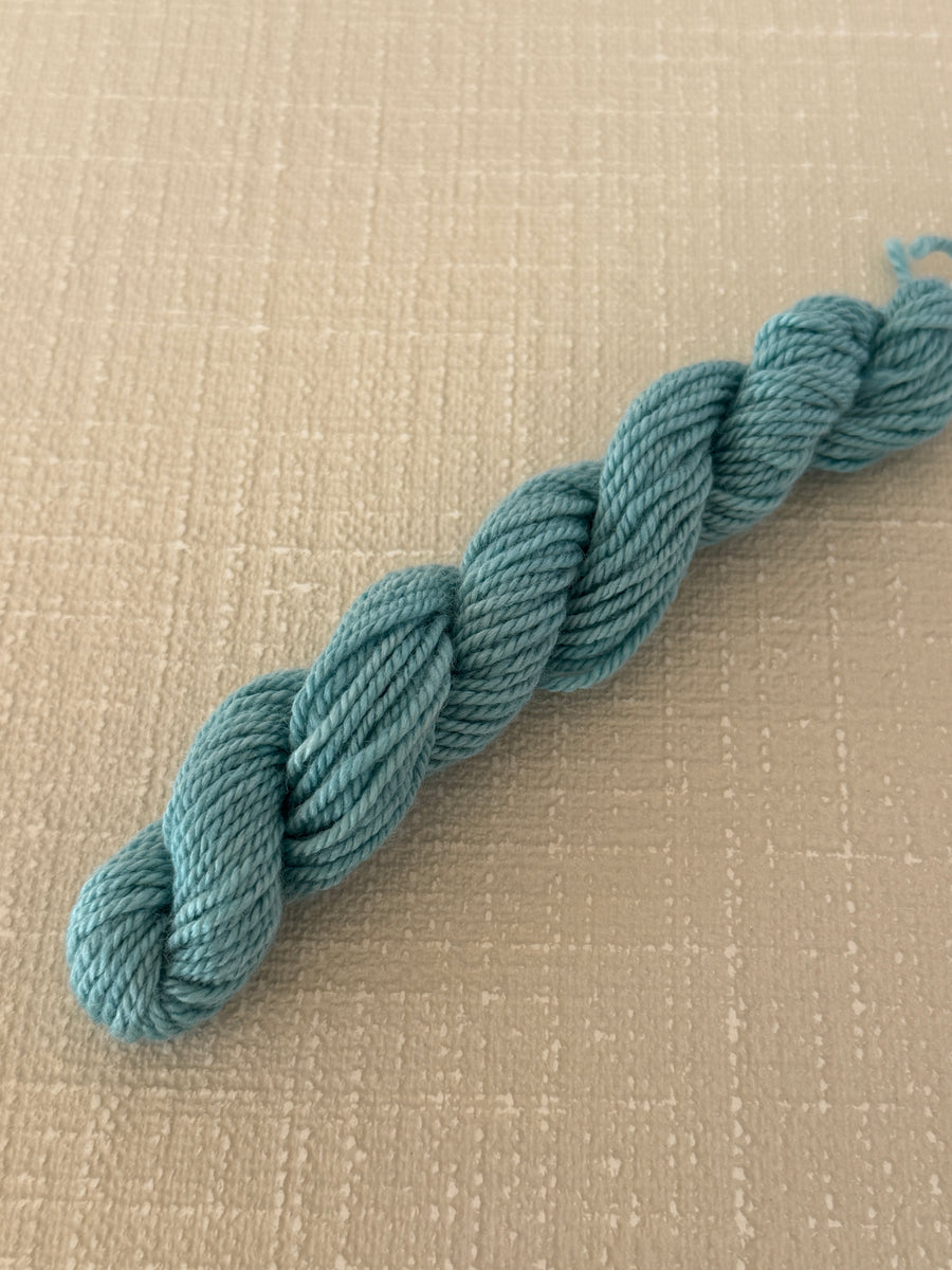 Noosa Light Dinky Dyes Jumbuck 1122-L