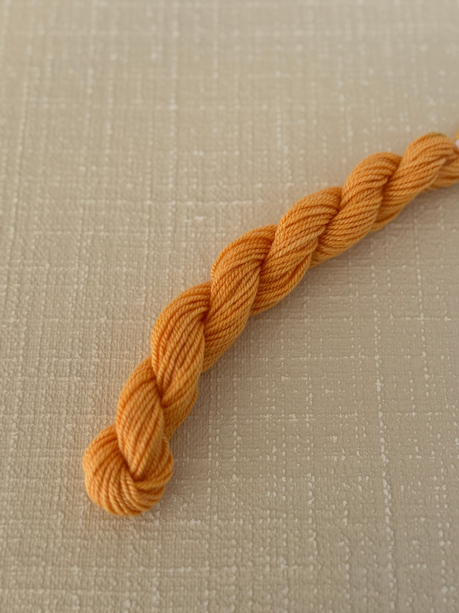 Tropic Sunshine Dinky Dyes Jumbuck 1049