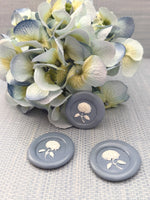 Hydrangea Wax Seal Needleminder